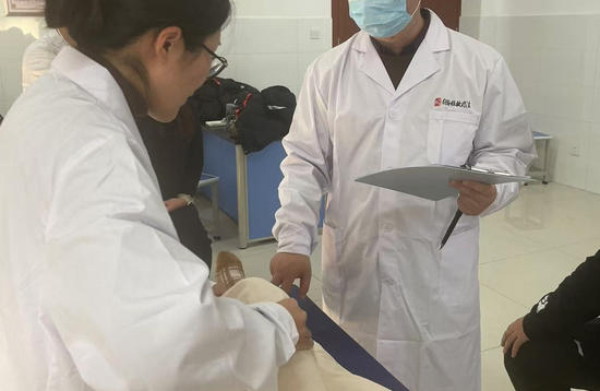 万州区护士执业资格难不难考具体怎么考证(万州区护士资格考试难)